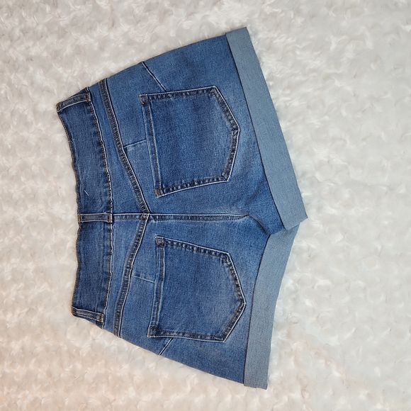 Forever 21 Uplyfter Denim Jean Shorts - Picture 7 of 13